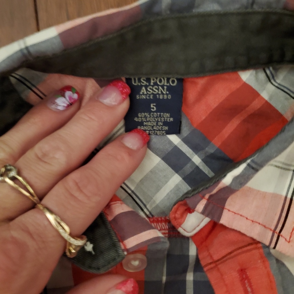 Button down shirt - Picture 2 of 2